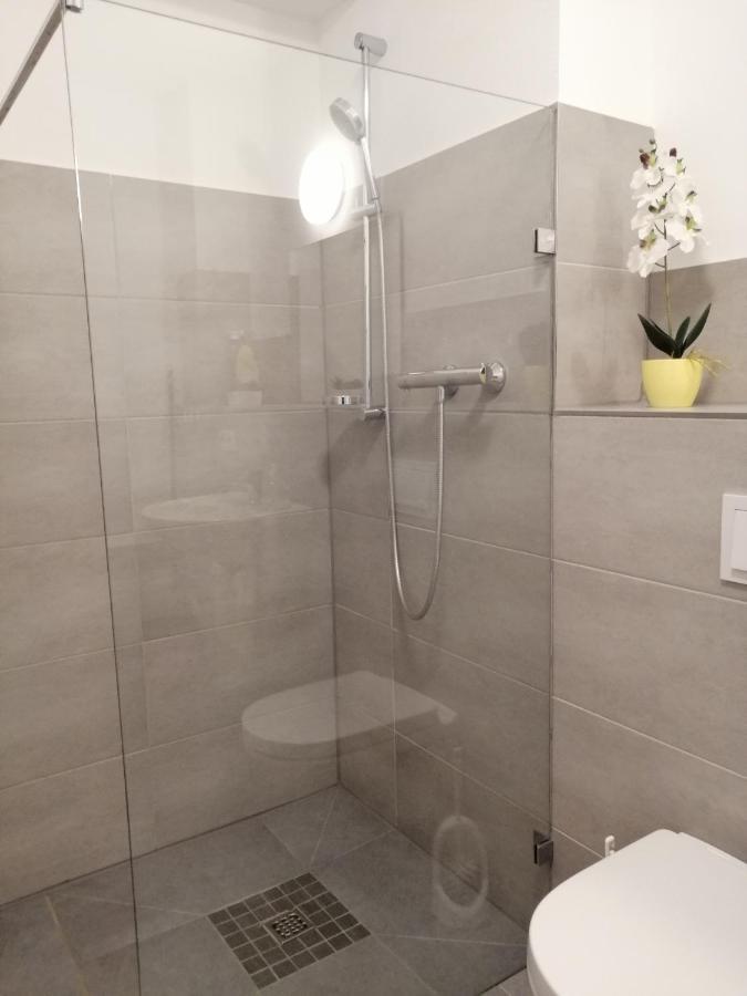 Apartment Og Oststeinbek Bagian luar foto